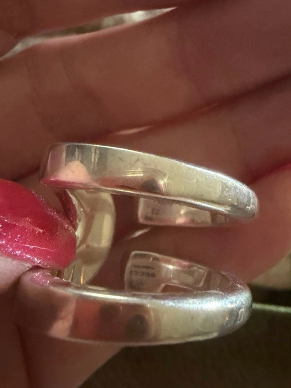 Gucci Silver Horsebit Ring - Picture 4 of 6